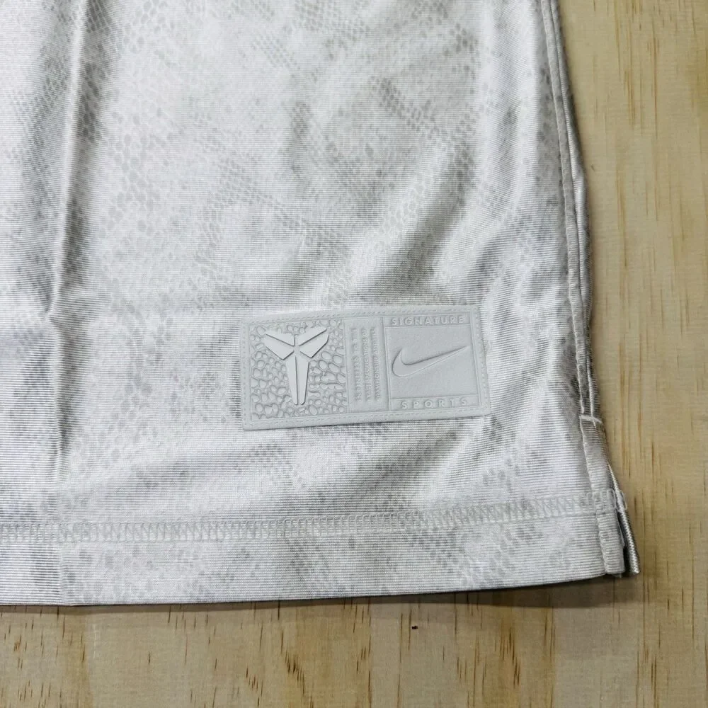NEW Nike Kobe Bryant Dri-Fit Reversible Jersey 2XL Basketball FZ0934-100 - Picture 3 of 11